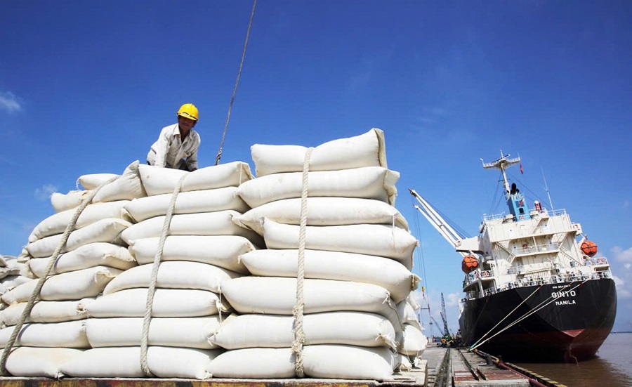 Xuất khẩu gạo sang Philippines và Trung Quốc bùng nổ, Việt Nam tự tin giữ vững mục tiêu 5 tỷ USD - Ảnh 2.